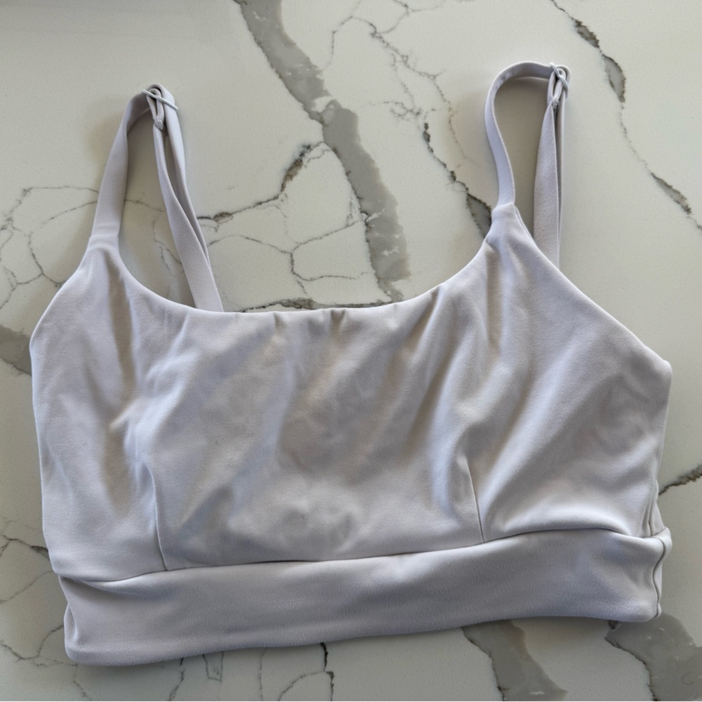 Vitality Sports Bra Adjustable Straps Womens Size Medium Lilac Lavender